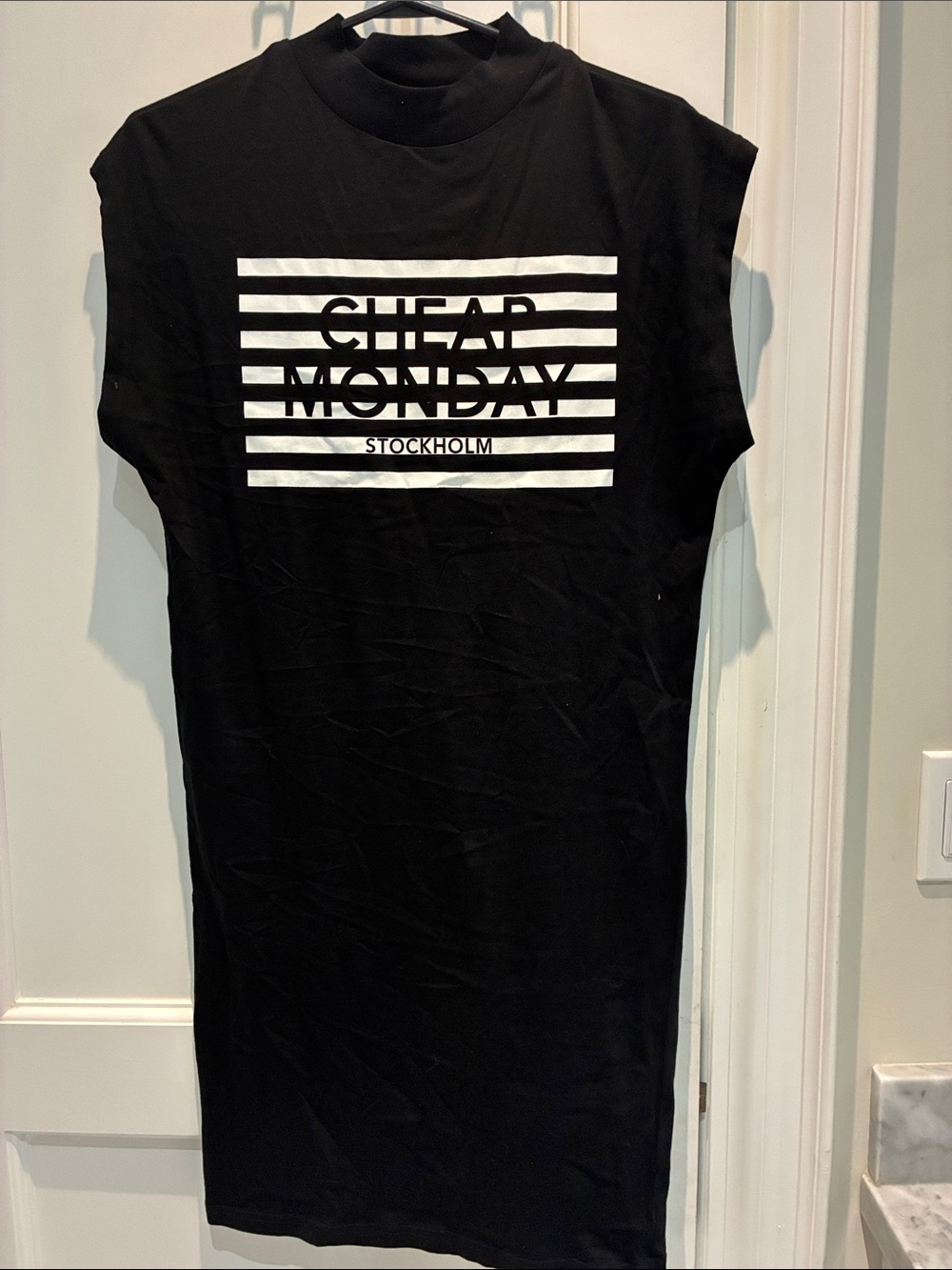Cheap Monday Black Graphic High-Neck Sleeveless T-Shirt Dress ⭐️